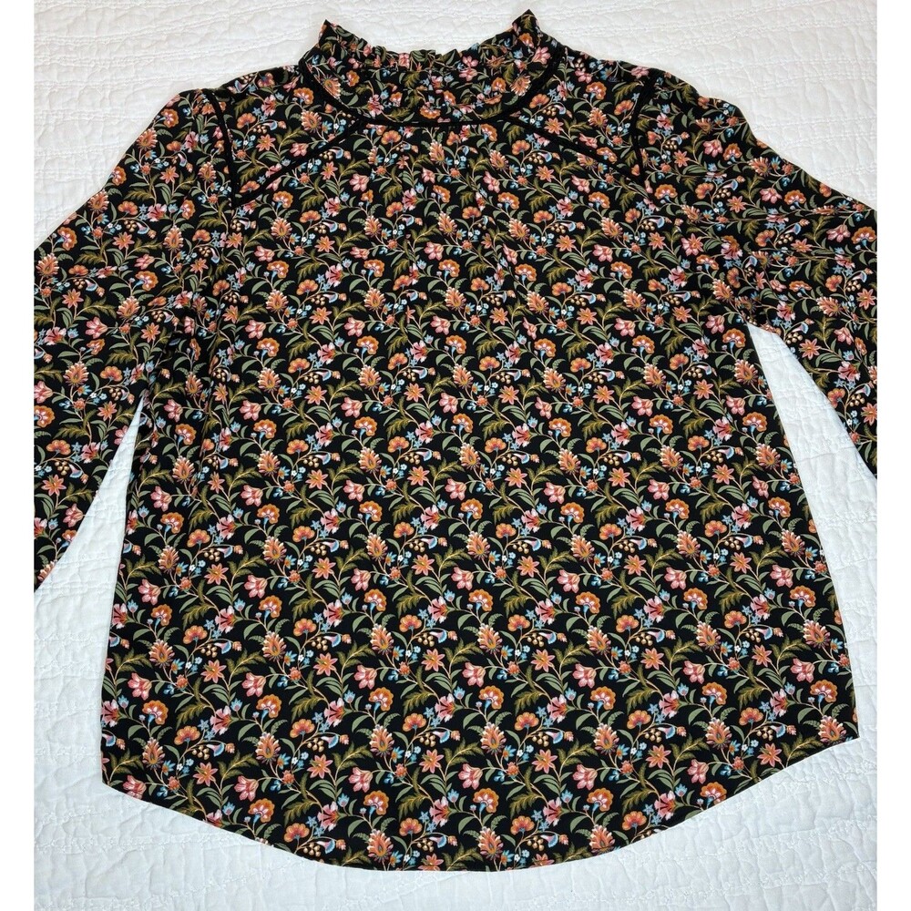 Black Floral Long Sleeve Blouse Crochet Details Sz M Romantic Preppy